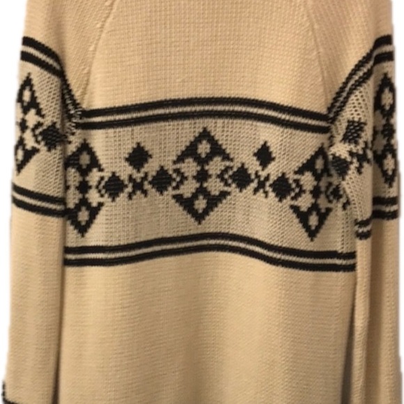 Sweater - Picture 2 of 3